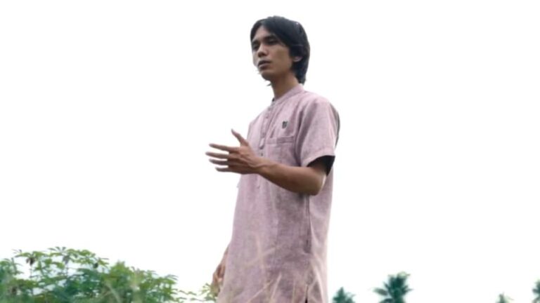 Gusri Akbar Penyanyi Mirip Once Rilis Lagu “Bersamamu”, Sekuel Warkah Cinta Karya R doel