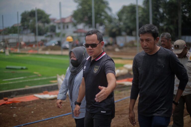 Bima Arya dan Esti Cek Proyek Taman Manunggal Tersisa 40 Hari Lagi