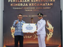 Gubernur Jabar Ganjar Camat Bogor Utara Penghargaan, Belajar Tata Wilayah ke Singapura