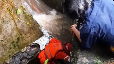 Seorang Pengendara Motor Hilang Terbawa Arus di Jalan Dadali Kota Bogor