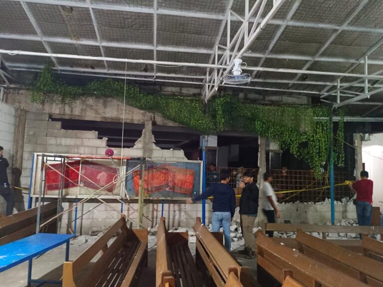 Akibat Cekcok Antara Dua Kubu, Tembok Pembatas Gereja HKBP Cibinong Dirusak