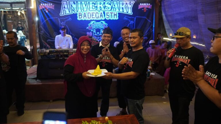 Hadiri Anniversary kelima, Bupati Bandung Berharap Badega Dilegalkan