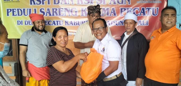 KSPI dan KSPSI Andi Ghani PERDULI Masyarakat Bali, Bagikan Ratusan Paket Sembako