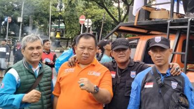 Massa KSPI dan Partai Buruh Bogor Tuntut Bupati Naikkan UMK 13% atau MOGOK NASIONAL