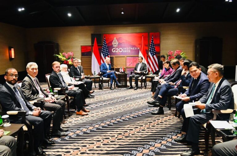 Presiden Indonesia Lakukan Pertemuan Bilateral dengan Presiden AS
