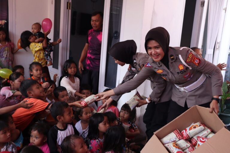 Terapi Trauma Healing Untuk Anak Pengungsian Korban Gempa Cianjur
