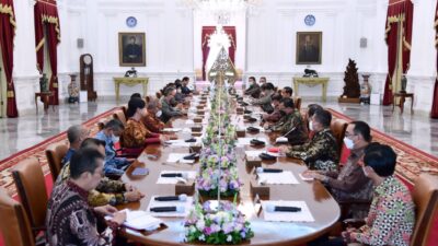 Presiden Temui Perwakilan Industri Jasa Keuangan di Istana Merdeka