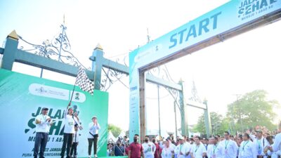 Menuju 1 Abad NU, Presiden Ikuti Jalan Sehat