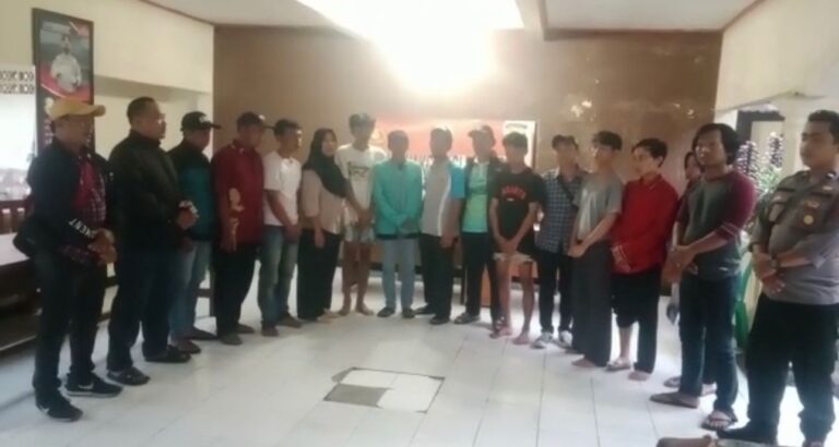 Aksi Tawuran Pelajar di Parung Terekam CCTV, Diamankan Polisi