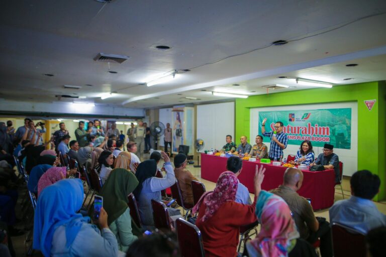 Terima Aspirasi Para Pedagang, Penataan Plaza Bogor Dimulai Pasca Lebaran