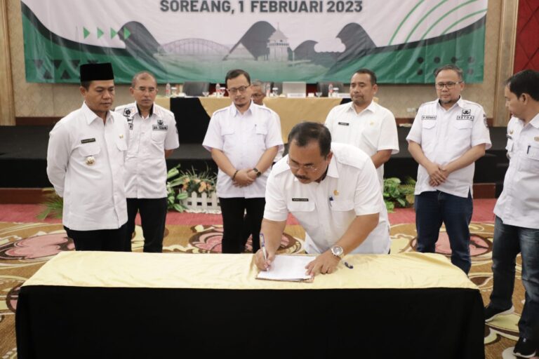 Sosialisasi Instruksi Bupati Nomor 7 Tahun 2022 dan Percepatan Pangadaan Barang/Jasa Dibuka