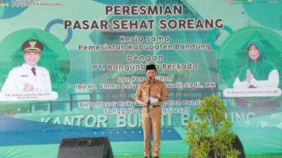 Hari Bersejarah, Bupati Bandung Resmikan Pasar Sehat Soreang
