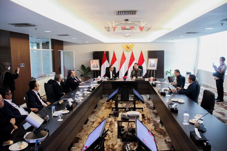 <em>Dorong Transaksi Belanja Produk Dalam Negeri di Daerah</em>