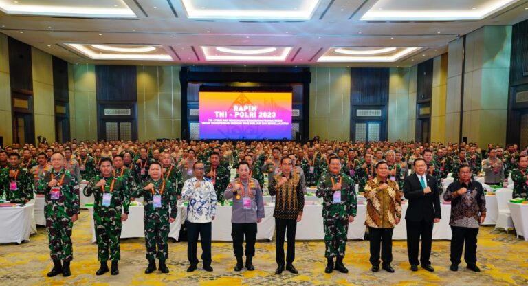 Presiden Bicara Stabilitas Keamanan Jelang Pemilu 2024 di Rapim TNI-Polri