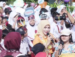 Roadshow Ketua Jabar Bergerak Bekali Siswa SD Dengan Seribu Kata Positif dan Bentuk Satgas Serbukatif