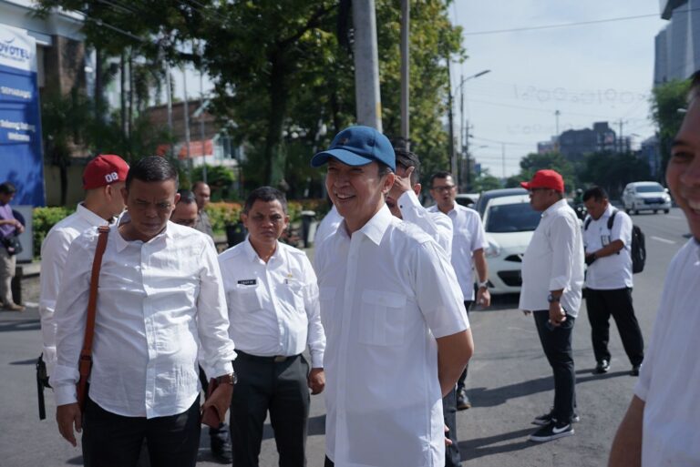 Penataan Kabel-kabel Melintang Pemkot Bogor Belajar Sistem Ducting ke Semarang, Ini Kata Dedie Rachim