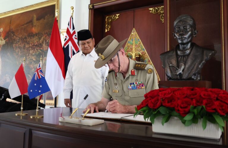 Panglima Angkatan Bersenjata Australia Temui Menhan RI “Program Kadet adalah Investasi Besar”