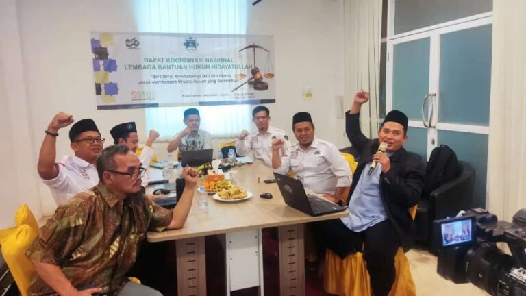 <em>Masuki 5 Tahun Kedua, Rakornas LBH Hidayatullah Komitmen Kuatkan Kiprah dan Penataan Organisasi</em>
