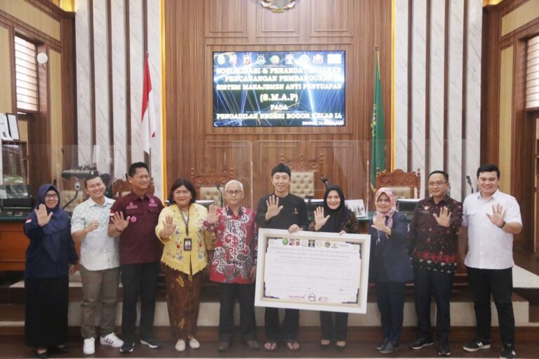 Dedie Rachim Dukung Pengadilan Negeri Bogor Raih Predikat SMAP
