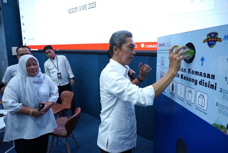 Dedie Rachim Apresiasi ATM Sampah Jadi Solusi