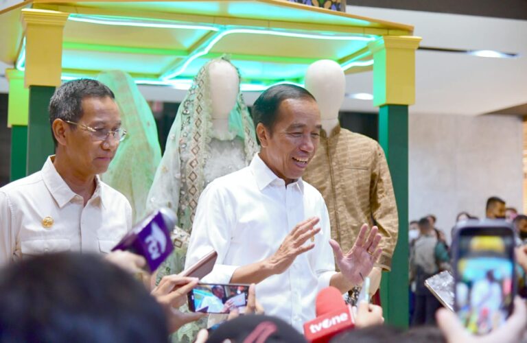 Jokowi Ingin Keketuaan Indonesia Dorong ASEAN Jadi Pusat Produksi