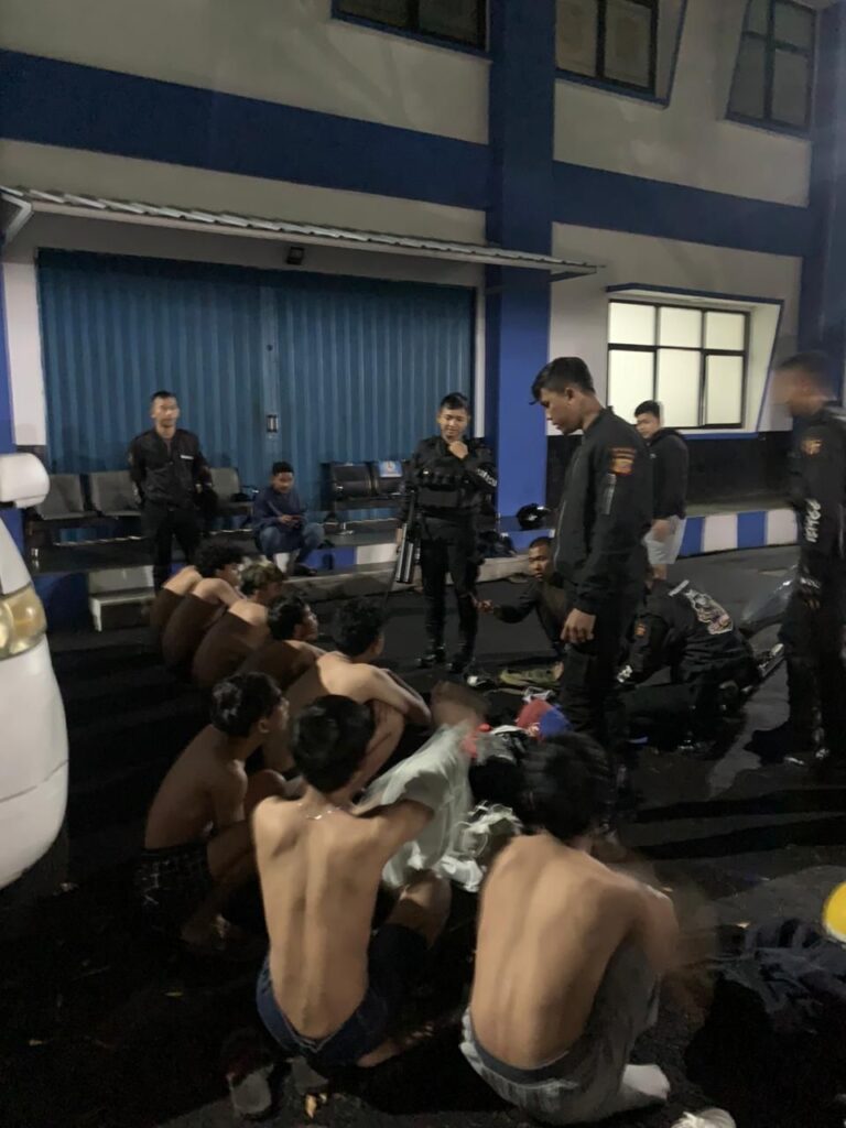 Berkat Laporan Masyarakat Kelompok Gangster di Jalan Raya Jakarta Bogor Diringkus Polisi