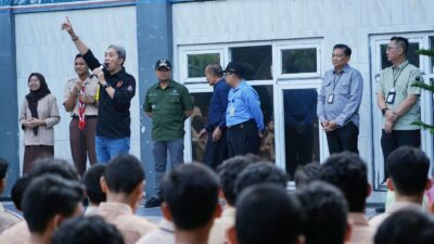 Dukcapil Kota Bogor Goes To School di SMAN 5 Disambut Antusias
