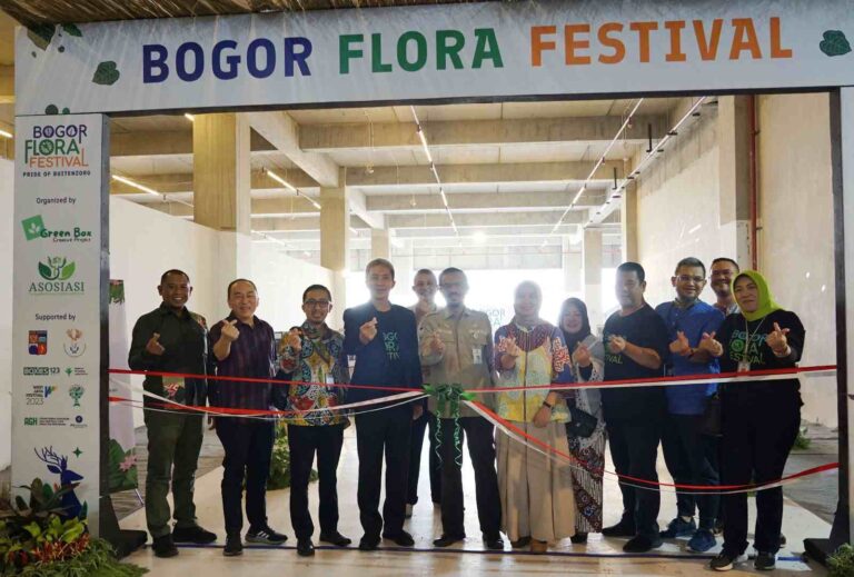 Dedie Rachim dan Direktur Buflo Buka Bogor Flora Festival 2023, Perkuat Bogor Jadi Sentra Tanaman Hias