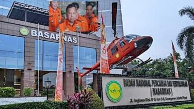 KPK dan Penyidik Puspom TNI Geledah Kantor Basarnas