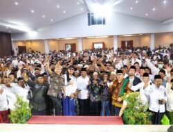 Menhan Prabowo Hadiri Forum Silahturahmi 1.000 Kiyai se-DIY di Milad ke-11 Ponpes Ora Aji