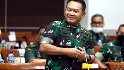 Saptaning: Jenderal Dudung Adalah Anugerah Tuhan, Kehadirannya Selalu Dirindukan Para Prajurit TNI