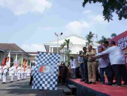 Dedie Rachim bersama Samsudin Lepas Kirab Pemilu Damai 2024 di Kota Bogor, KPU Ajak Jaga Kondusifitas