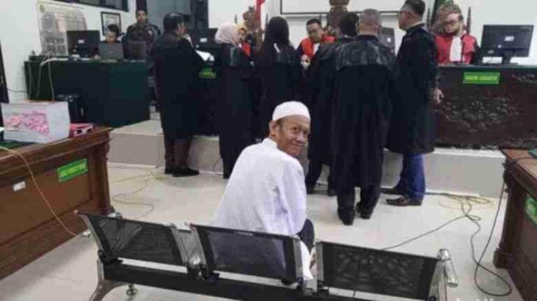 Sidang Perdana Kasus Pembunuhan Ibu Dan Anak Di Subang Akhirnya Digelar: Yosep Hidayah Didakwa Hukuman Mati!