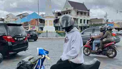 Destinasi Wisata Perjalanan dari Kota Hujan, Mengelilingi Jawa Tengah Menggunakan Motor Vespa