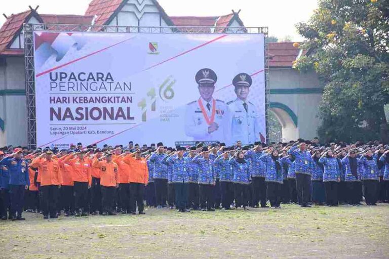 ASN Pemkab Bandung Semarakkan Peringatan HKN ke-116
