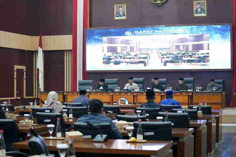 Gelar Paripurna Pembahasan LKPJ Wali Kota Bogor 2023, DPRD Sampaikan Terdapat 38 Rekomendasi Untuk Pemkot Bogor