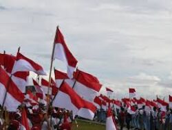 Hati-hati! Ada Sanksi Hukum Berat Jika Melanggar Aturan Pengibaran Bendera Merah Putih