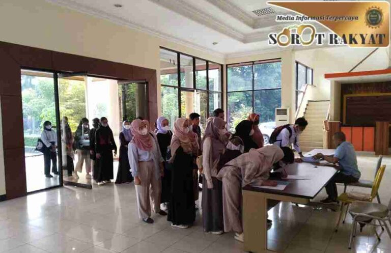 Kuliah Gratis? Beasiswa BESTI 2025 Siap Menantimu! Daftar Sekarang!