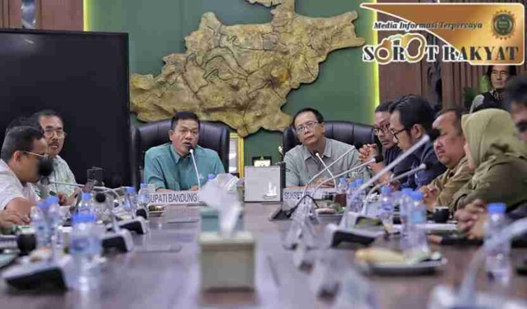 Kang DS  ‘Sentil’ Perusahaan BUMN: “Jangan Hanya Cari Untung di Kabupaten Bandung!”