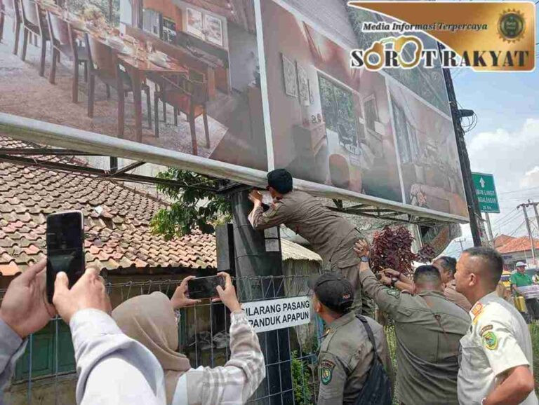 100 Reklame Ilegal Ditertibkan, Sanksi Tegas Menanti Pelanggar!