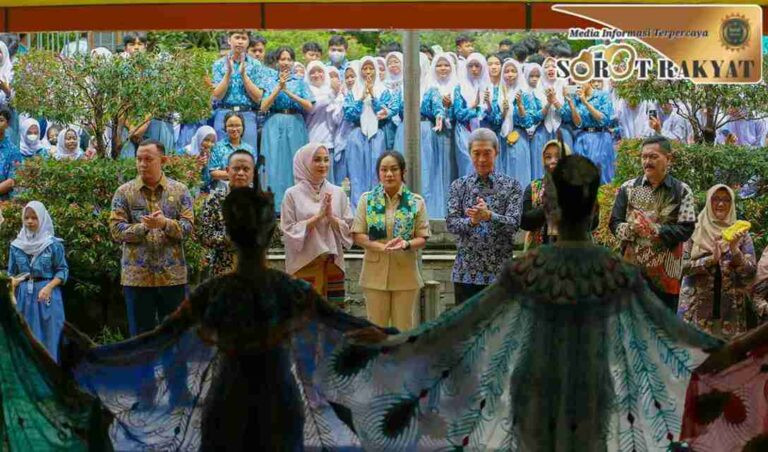 Kejutan di SMKN 3: Zita Anjani & Wali Kota Bogor Buka Peluang Kerja Lulusan hingga Desa Wisata!