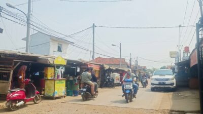 “BUKAN SEKADAR JUALAN: PASAR WATES AJARKAN MAKNA REZEKI BERKAH”