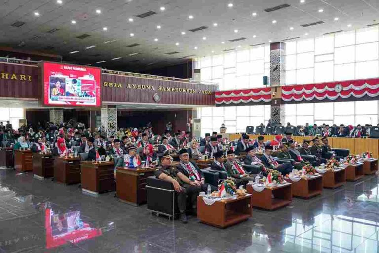 DPRD Kota Bogor Gelar Paripurna, Dengarkan Pidato Kenegaraan Presiden dan Sahkan Perda Pajak