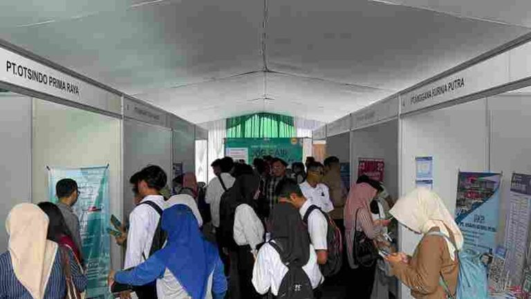 Pelamar Kerja Wajib Baca! Job Fair Spirit Bedas Sediakan 300 Lowongan dari 9 Perusahaan Ternama