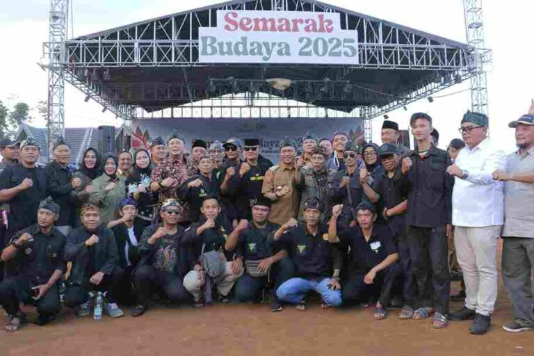 Kompak Pemimpin dan Masyarakat ‘Ngarawat Lembur,” Budaya Jadi Panglima Pembangunan