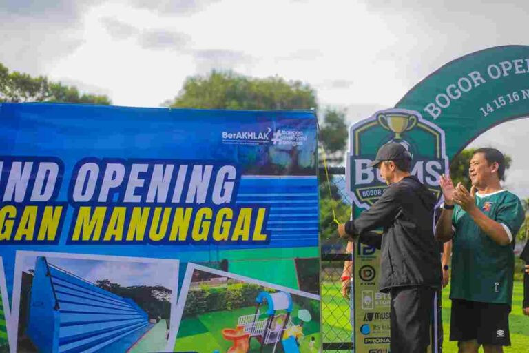 Revitalisasi Lapangan Taman Manunggal, Wujudkan Visi Sarana Olahraga Modern