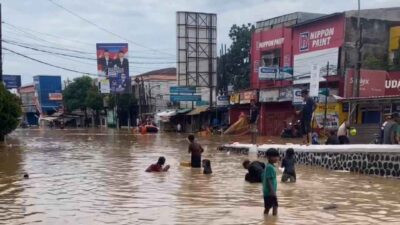 Tuntaskan Banjir Dayeuhkolot! Bupati Ajak Pengusaha Kolaborasi Pentahelix