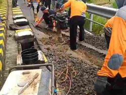 Diguyur Hujan 2 Hari Jalan Batutulis Retak, Pemkot Bogor Tutup Akses Jalur Motor