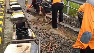 Diguyur Hujan 2 Hari Jalan Batutulis Retak, Pemkot Bogor Tutup Akses Jalur Motor