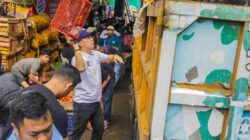 Sikat Habis Sampah dan PKL Liar, Dedie Rachim Pimpin Aksi “Bersih-Bersih” Kawasan Suryakencana!